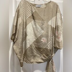 Vintage La Chemise Striped Blouse‎ in Beige, white and red silk top